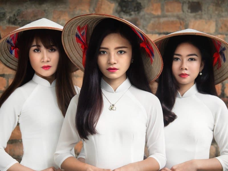 Your dream Vietnamese girl one click away.
